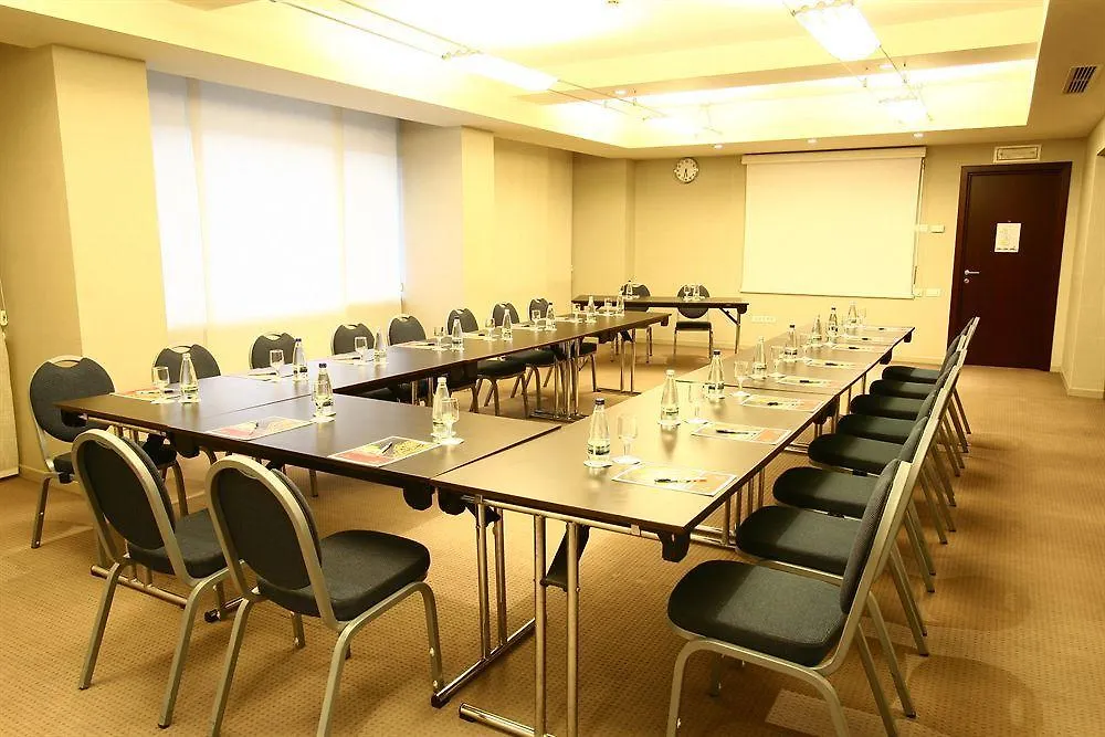 Ramada By Wyndham Bucharest Parc Hotel