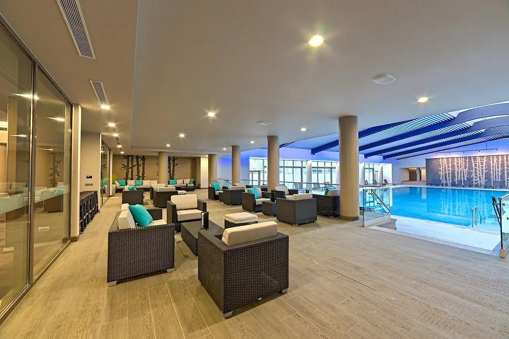 Ramada By Wyndham Bucharest Parc Hotel