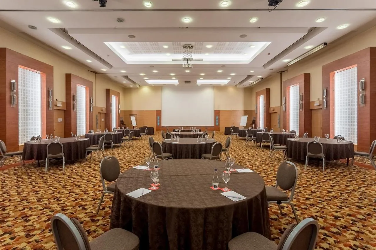 Ramada By Wyndham Bucharest Parc Hotel