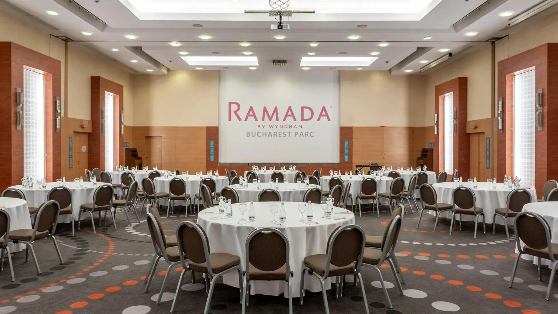 Ramada By Wyndham Bucharest Parc Hotel