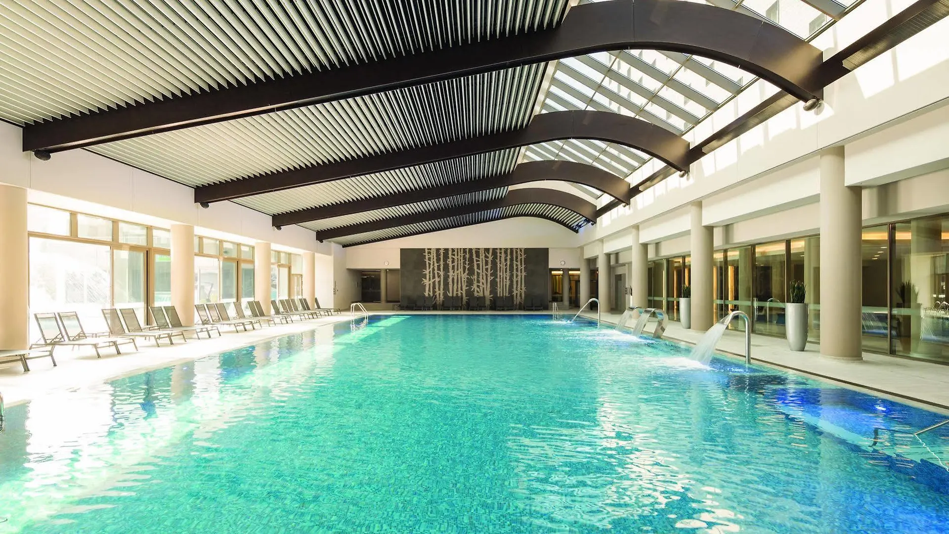 Ramada By Wyndham Bucharest Parc Hotel