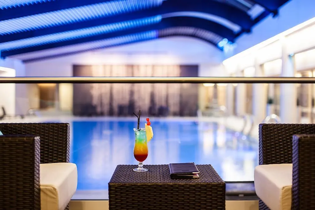 Ramada By Wyndham Bucharest Parc Hotel